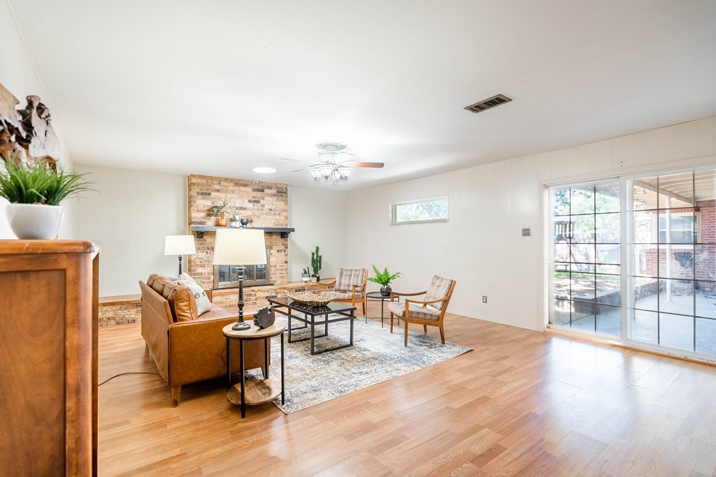 1403 E 17th St, Odessa, Texas image 14