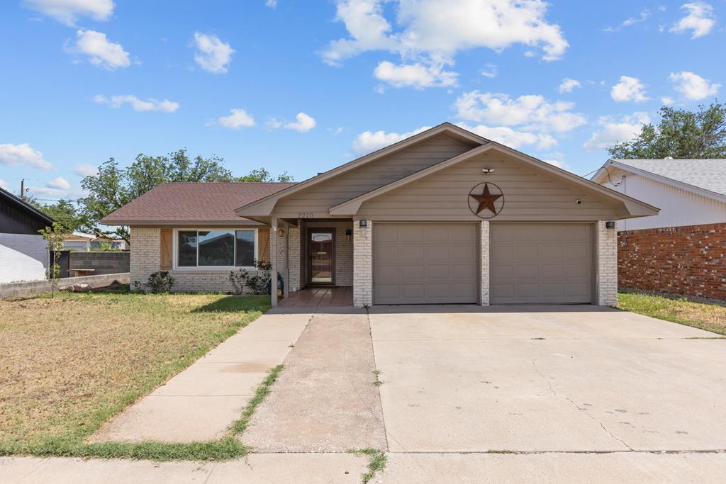 2210 E 13th St, Odessa, Texas image 1