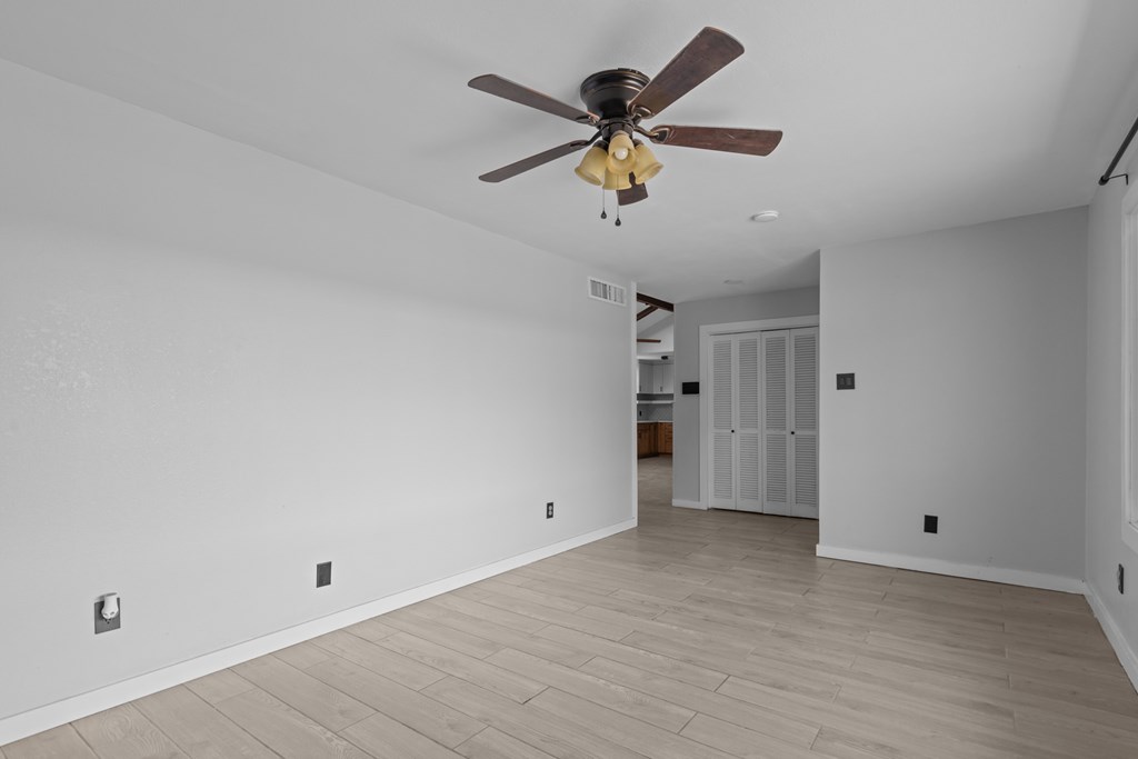 2210 E 13th St, Odessa, Texas image 5
