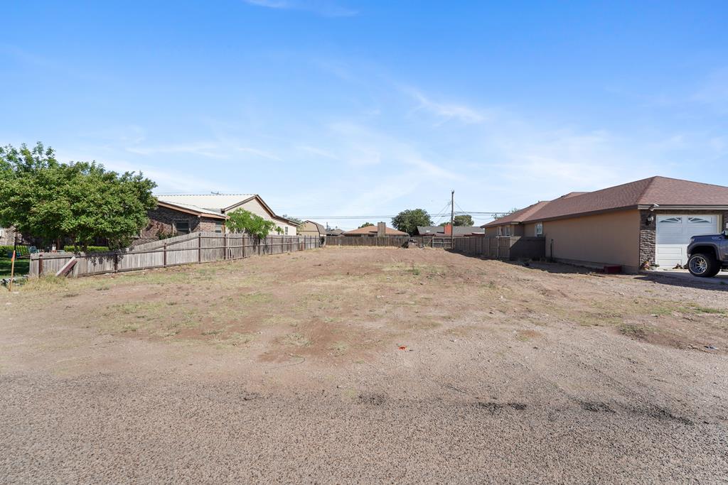 937 Yucca Ave, Odessa, Texas image 3