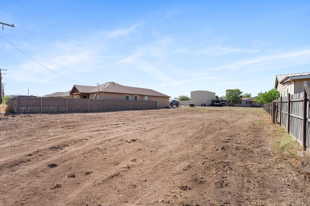 937 Yucca Ave, Odessa, Texas image 2