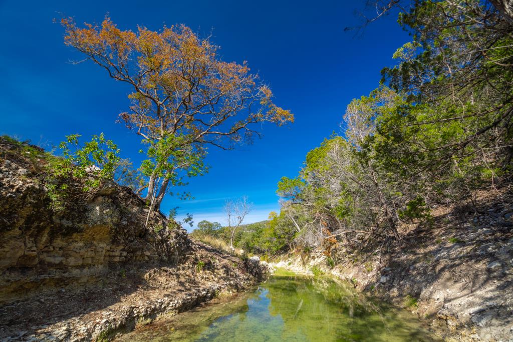 TBD Hwy 83, Leakey, Texas image 1