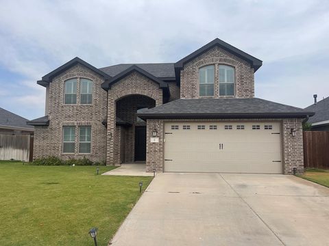 Homes For Sale - 6 Berkshire Circle<br/> Odessa, TX 79765