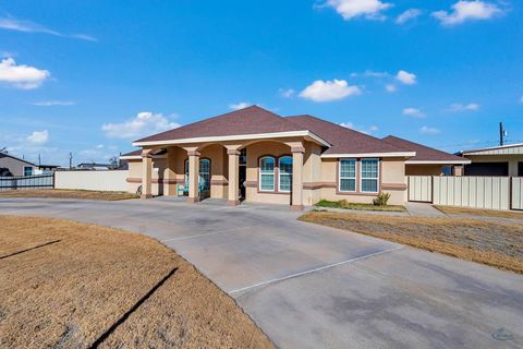 Condo For Sale - 11668 W Catalpa St<br/> Odessa, TX 79763