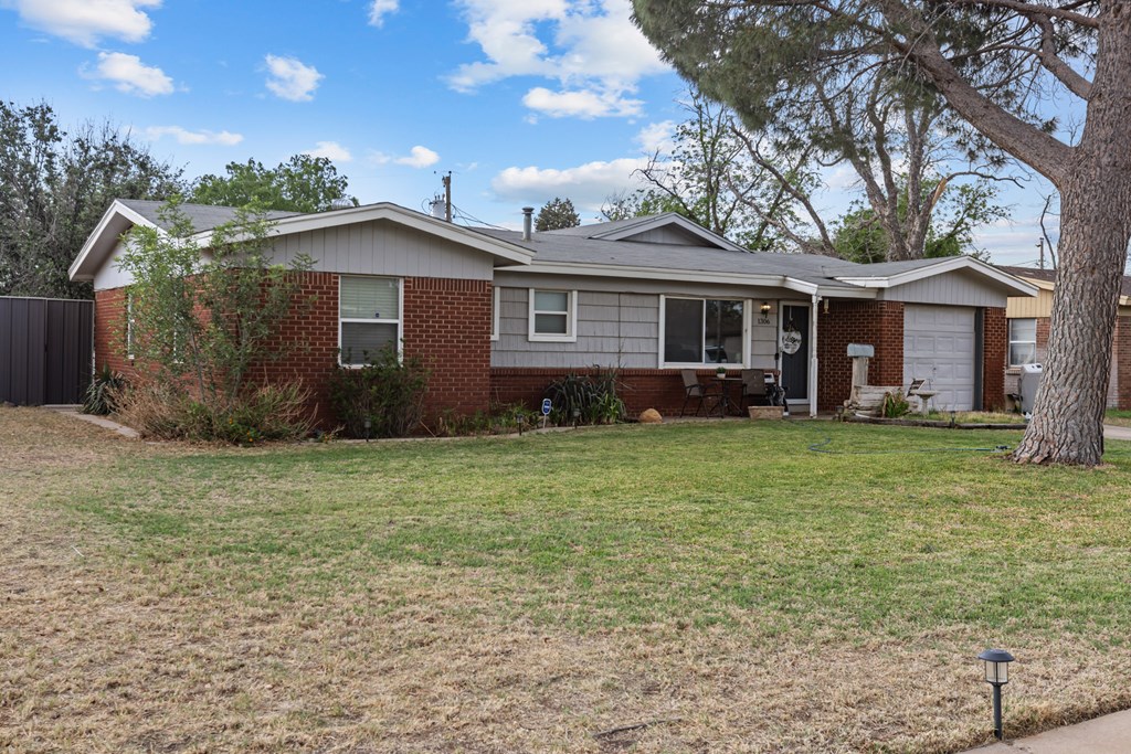 1306 Douglas Dr, Odessa, Texas image 3