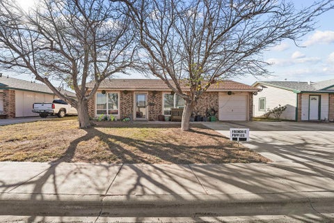 Homes For Sale - 1703 Hemphill Ave<br/> Odessa, TX 79763