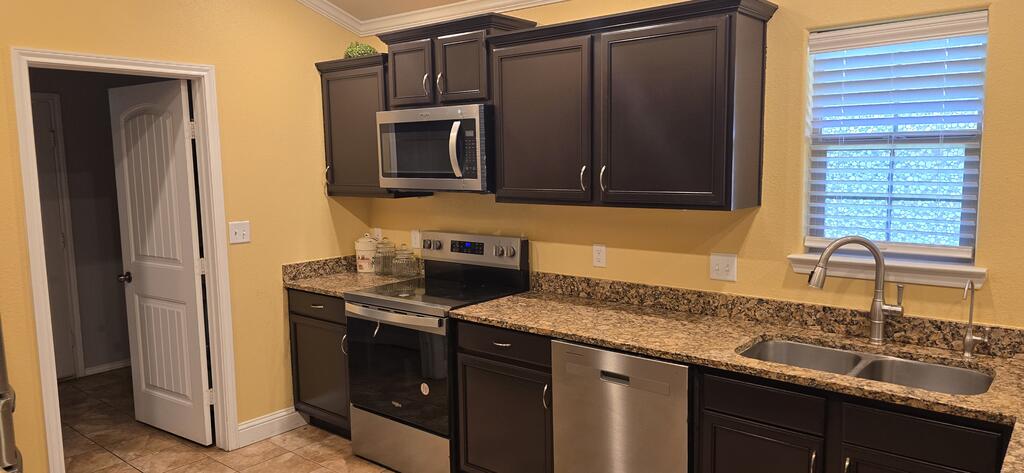 3020 San Pedro Dr - Photo 4