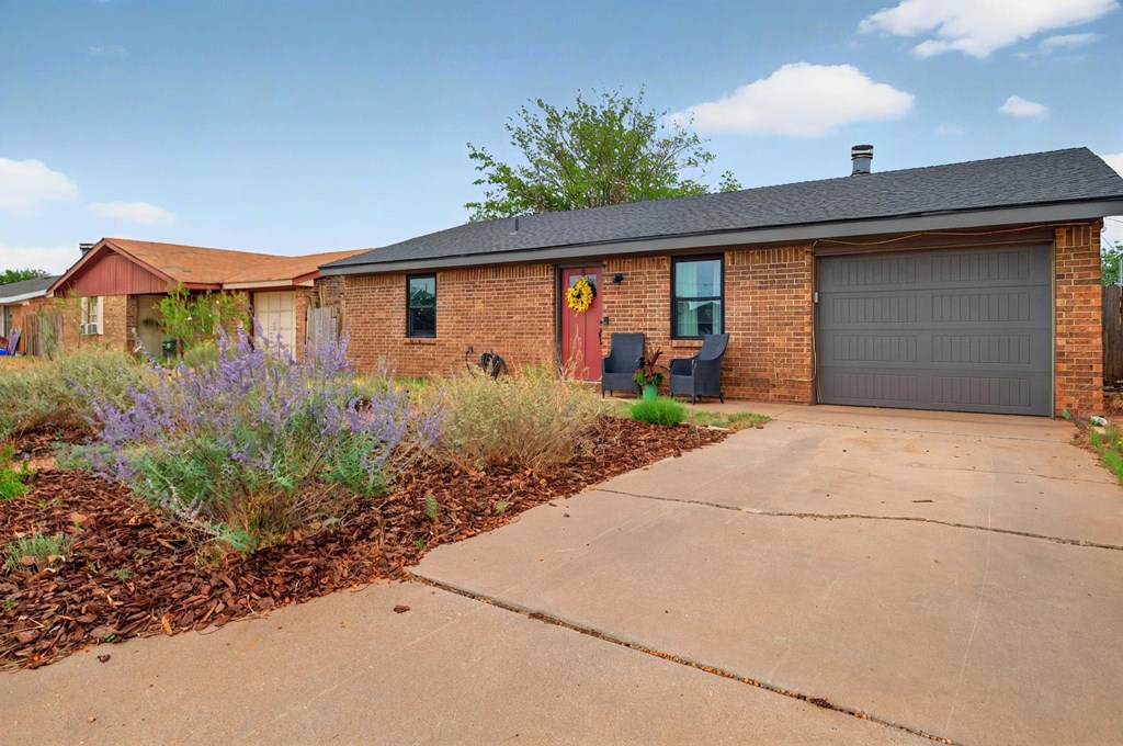 4705 Kiowa Dr, Midland, Texas image 2