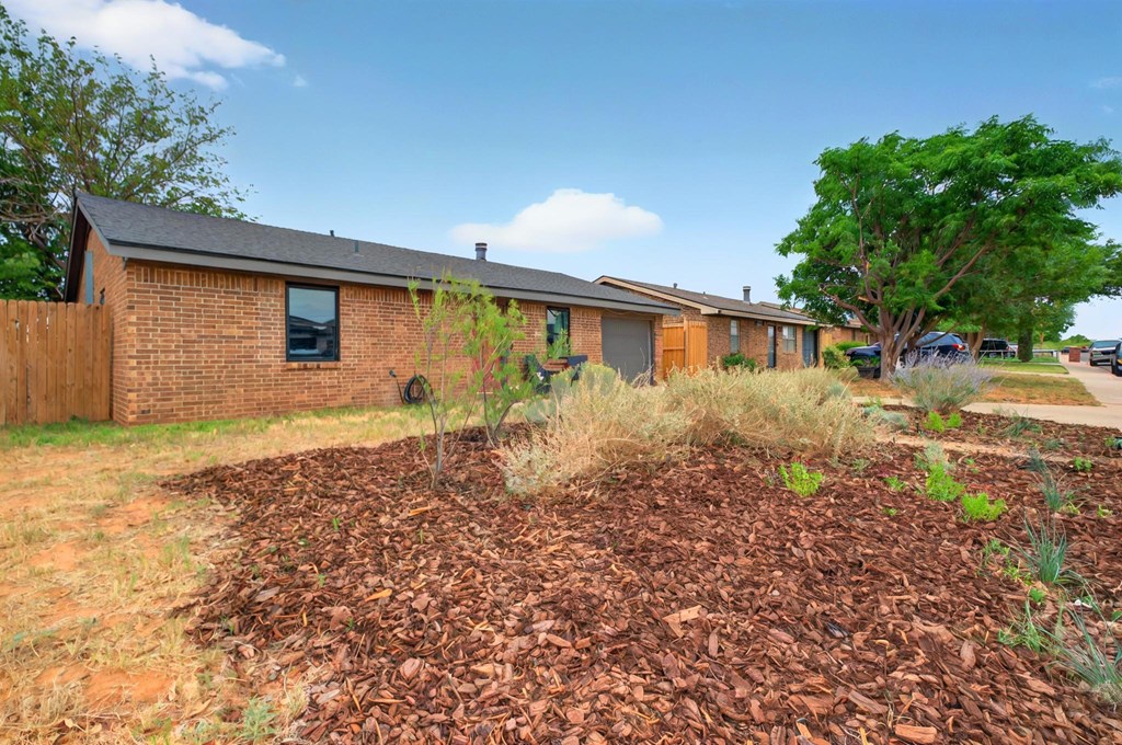 4705 Kiowa Dr, Midland, Texas image 3