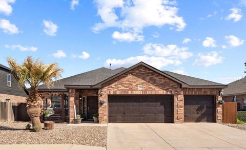 Homes For Sale - 3908 Roma St<br/> Odessa, TX 79765