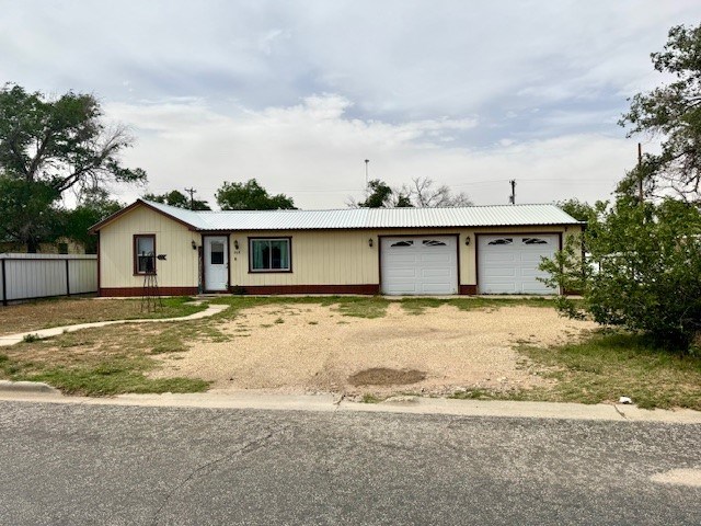 208 NW Ave G, Seminole, Texas image 2