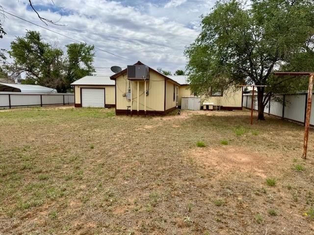 208 NW Ave G, Seminole, Texas image 15