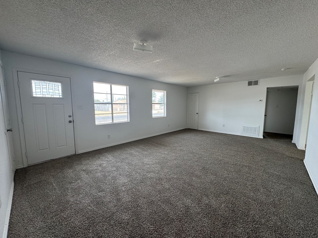 3125 Jackson Ave, Odessa, Texas image 8
