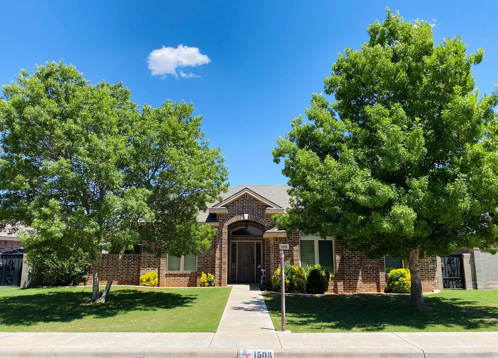 1508 Cedar Lane, Andrews, Texas image 1