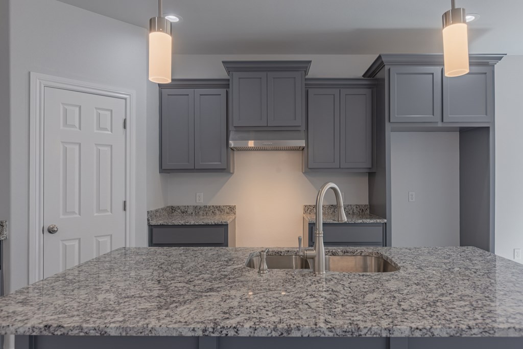309 S Hancock Ave, Odessa, Pennsylvania image 6