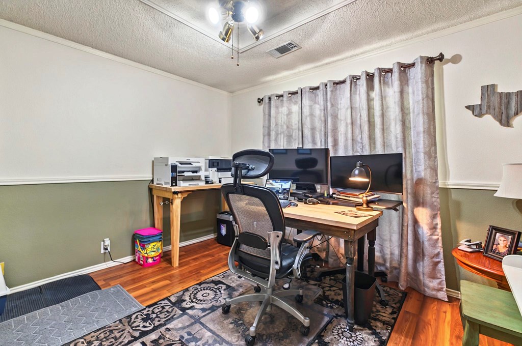 1413 NW 12th St, Andrews, Texas image 6