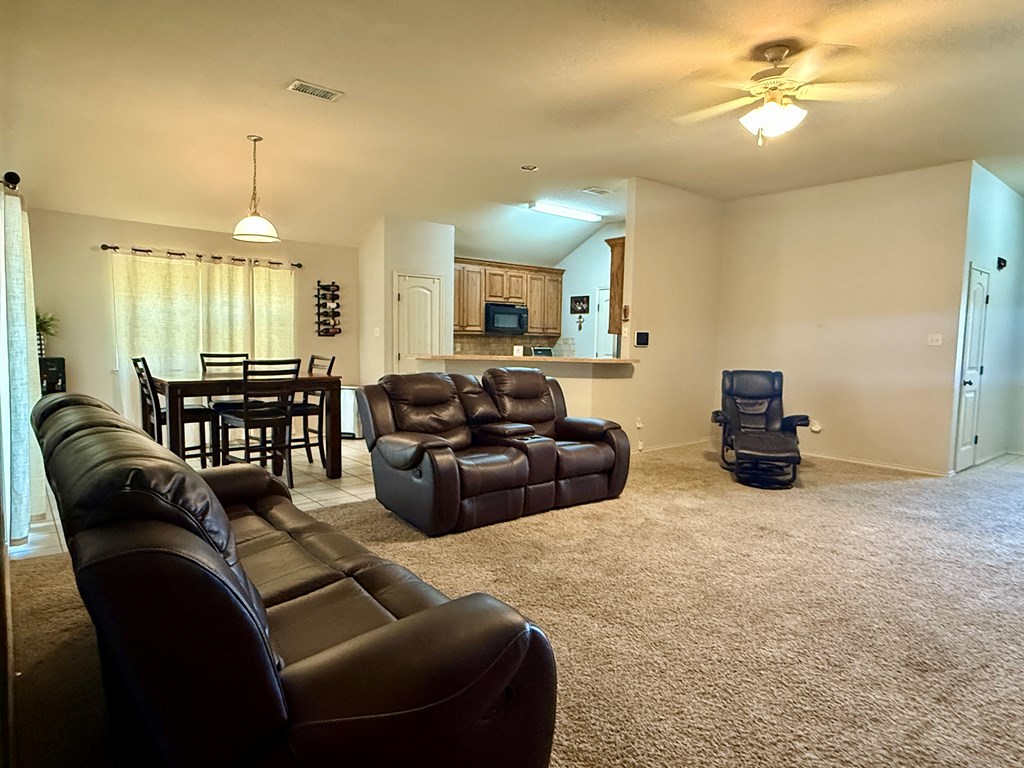 1322 Dormard Ave, Midland, Pennsylvania image 3