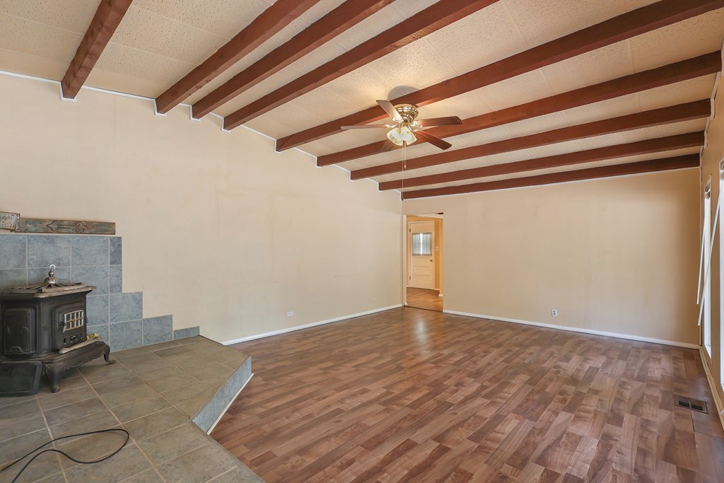 302 N Fort St, Fort Davis, Texas image 2