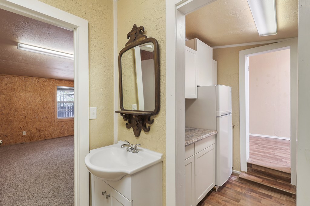 302 N Fort St, Fort Davis, Texas image 16