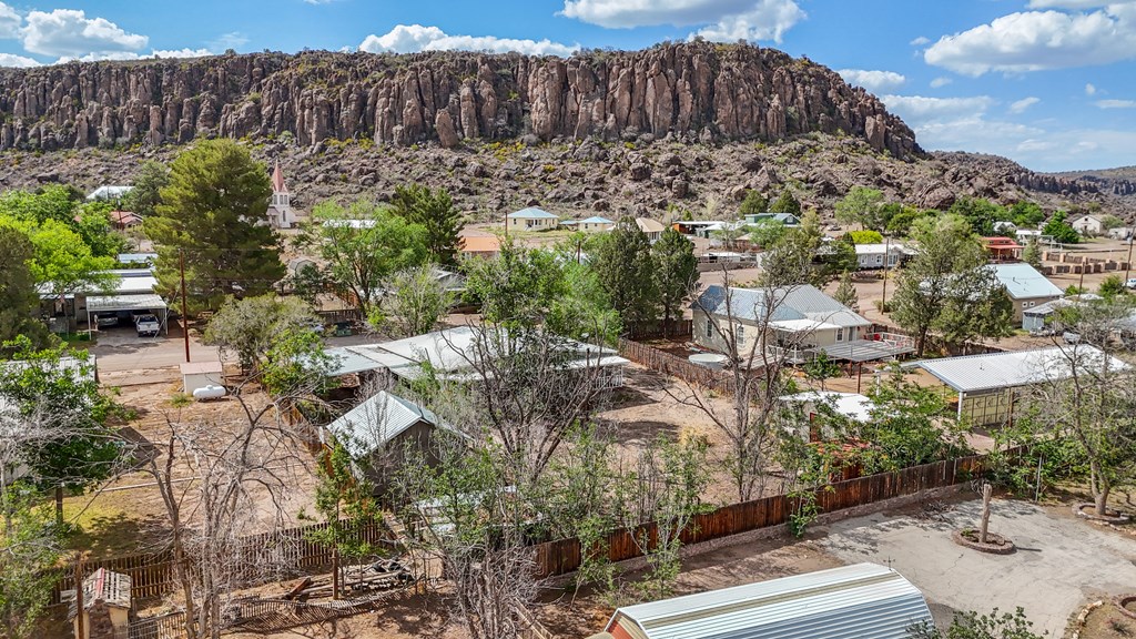 302 N Fort St, Fort Davis, Texas image 31
