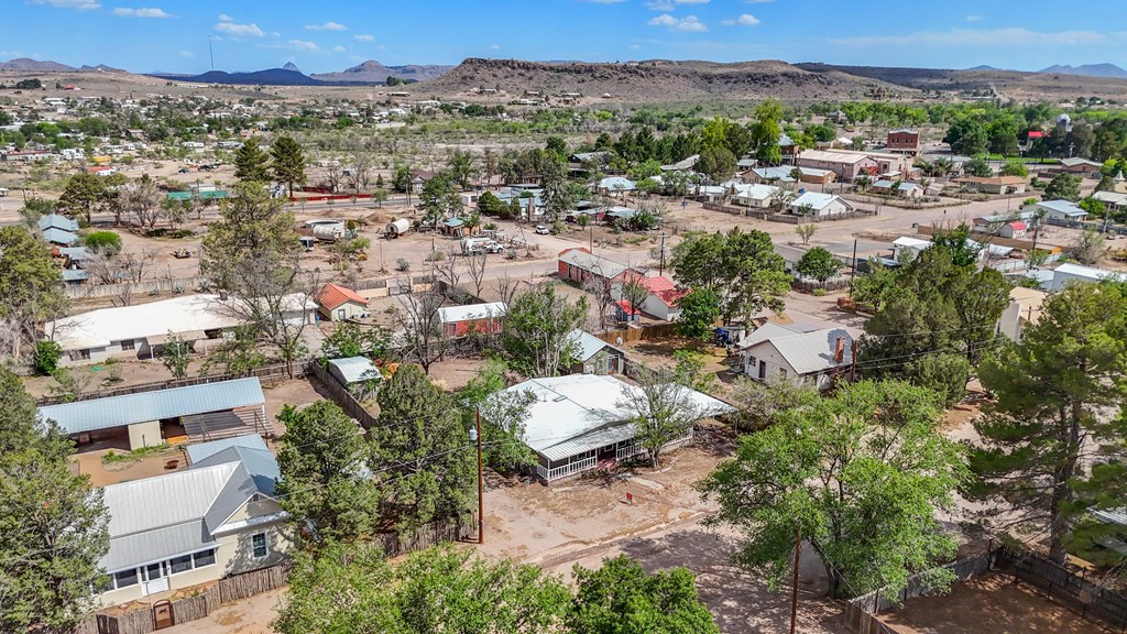 302 N Fort St, Fort Davis, Texas image 28
