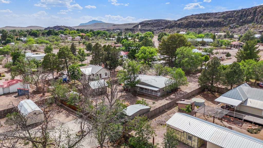 302 N Fort St, Fort Davis, Texas image 30