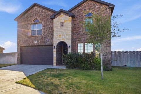 Homes For Sale - 7133 Saguaro Road<br/> Odessa, TX 79765