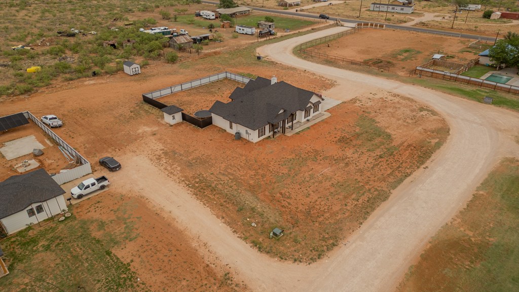 2859 SE 1415, Andrews, Texas image 6