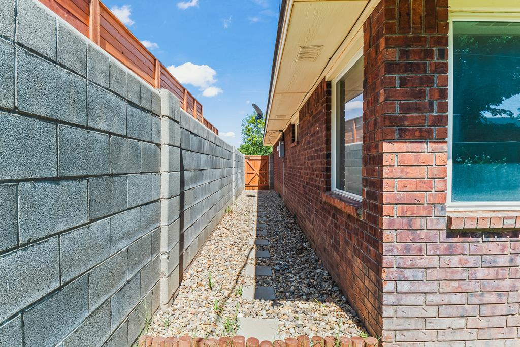 404 SW 21st St, Seminole, Texas image 42