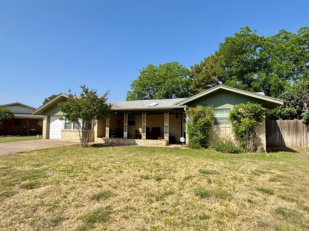 2003 N Enfield Rd, Alpine, Texas image 1