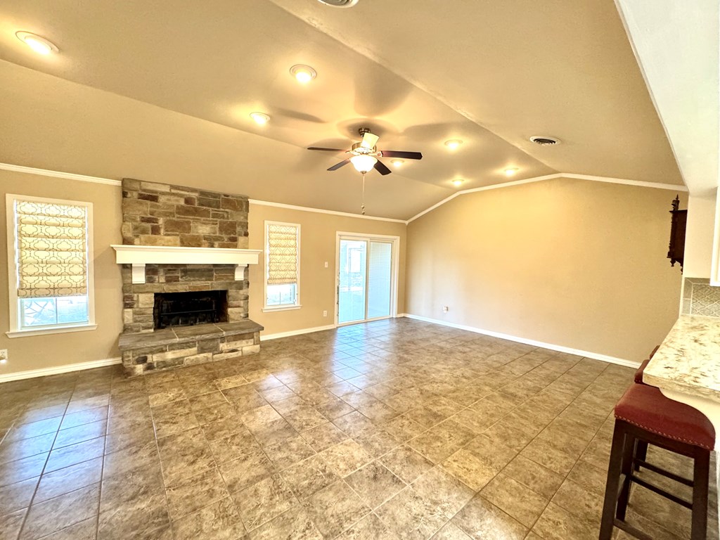 2003 N Enfield Rd, Alpine, Texas image 12