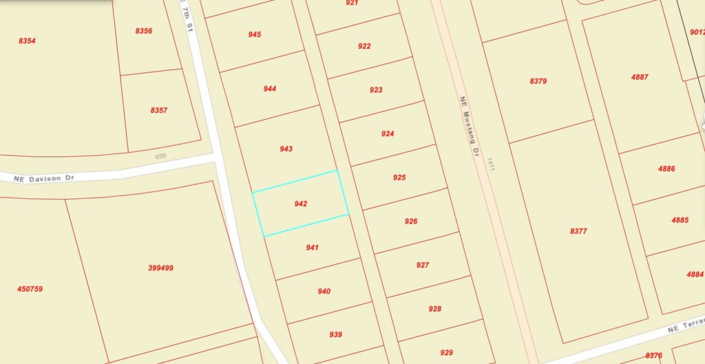 1408 NE 7th St, Andrews, Texas image 2