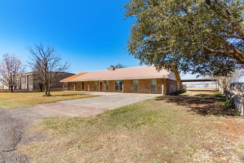 Townhouse For Sale - 156 SW 1200<br/> Andrews, TX 79714