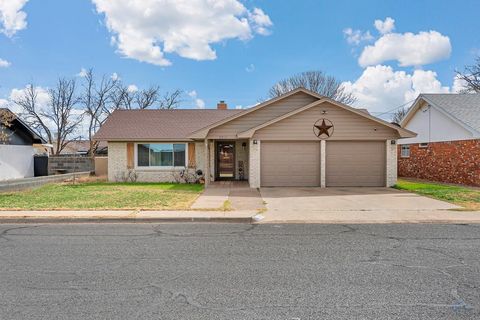 Homes For Sale - 2210 E 13th St<br/> Ector County, Odessa, TX 79761