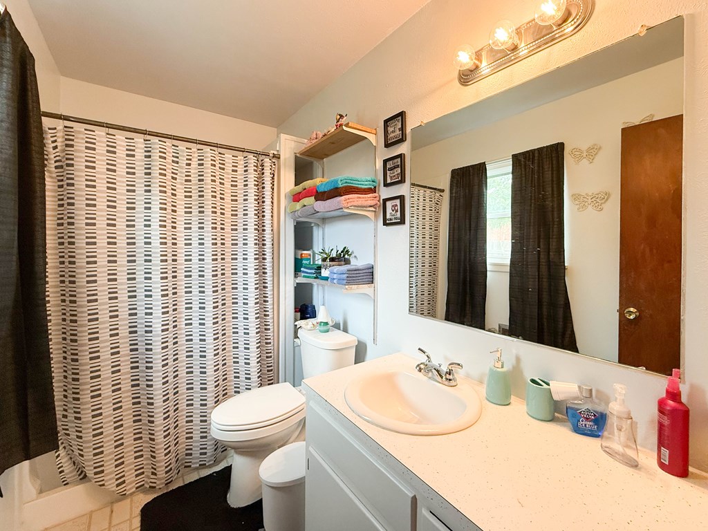 321 SW Ave I, Seminole, Texas image 15