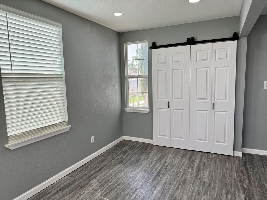 2009 W 15th St, Odessa, Texas image 10