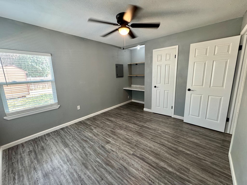 2009 W 15th St, Odessa, Texas image 12