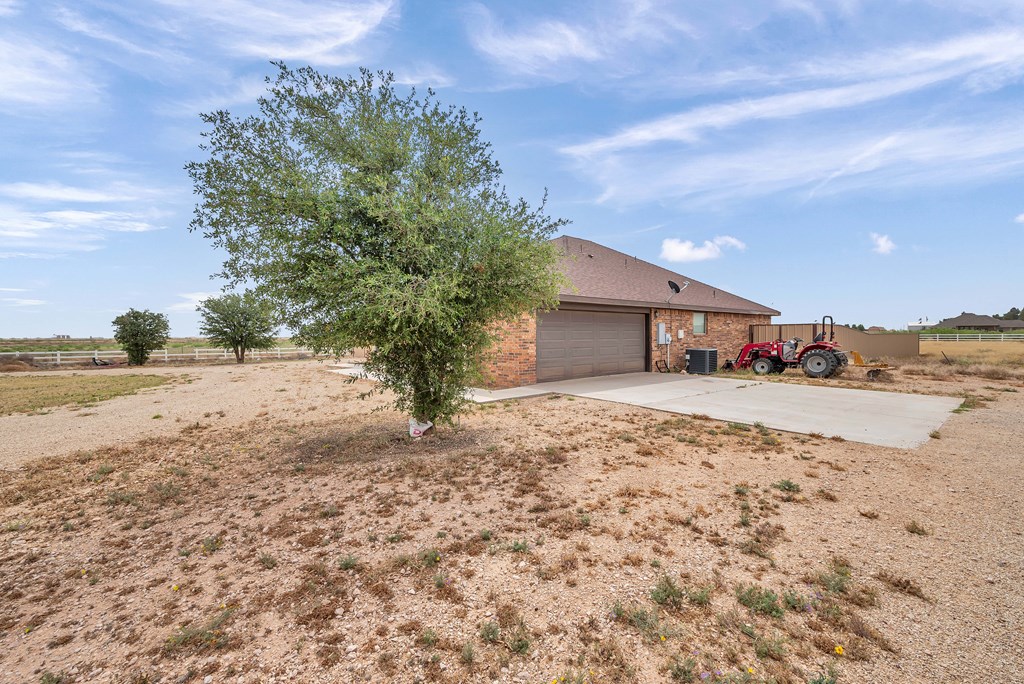 2238 SE 2460, Andrews, Texas image 32
