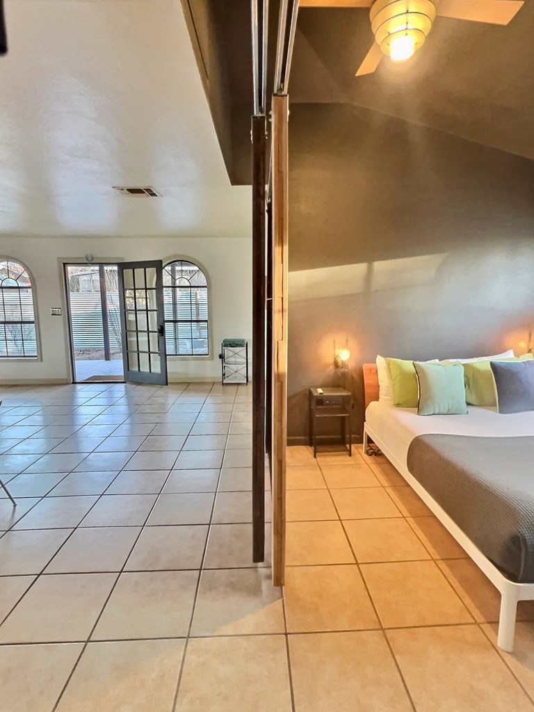 404 N Plateau St, Marfa, Texas image 13