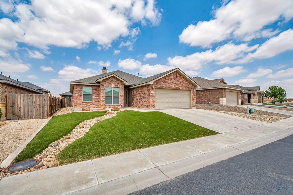 809 Brittlebush Ct, Odessa, Texas image 4