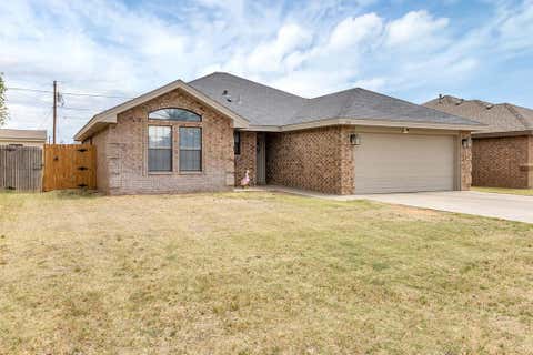 Homes For Sale - 710 NW 8th Place<br/> Andrews, TX 79714