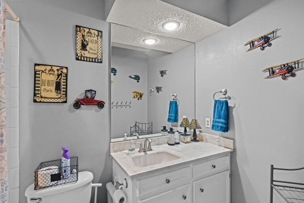 2909 Princeton Ave, Midland, Texas image 19