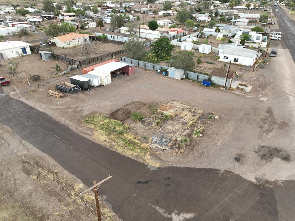 1310 W San Antonio St, Marfa, Texas image 9