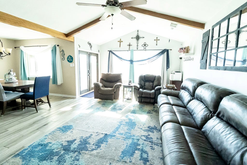 1306 S Nelson Ave, Monahans, Pennsylvania image 2