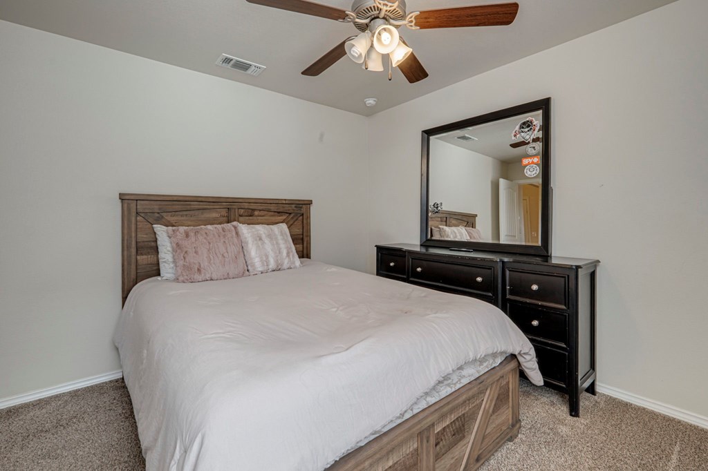 1008 E 93rd St, Odessa, Texas image 26