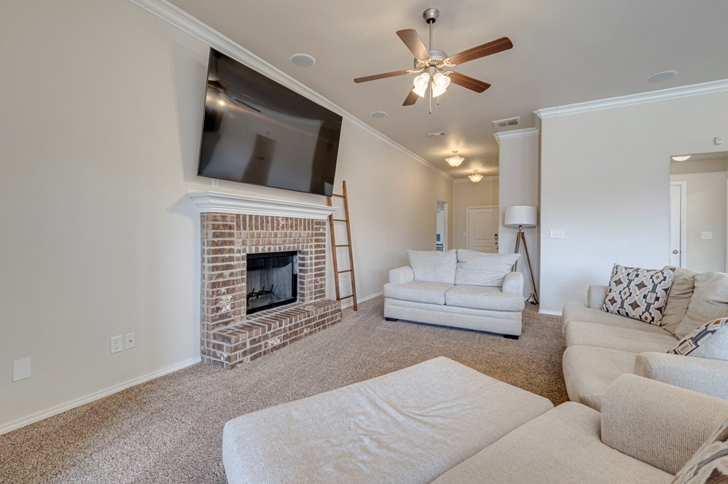 1008 E 93rd St, Odessa, Texas image 6