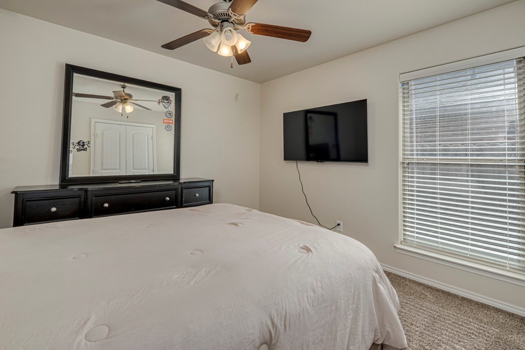 1008 E 93rd St, Odessa, Texas image 27