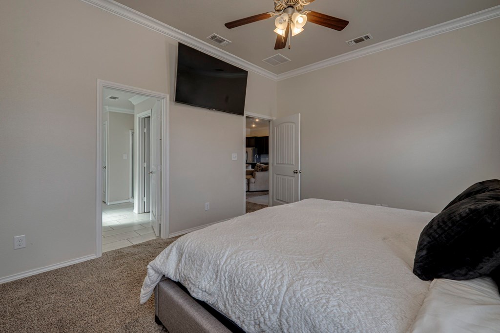 1008 E 93rd St, Odessa, Texas image 17