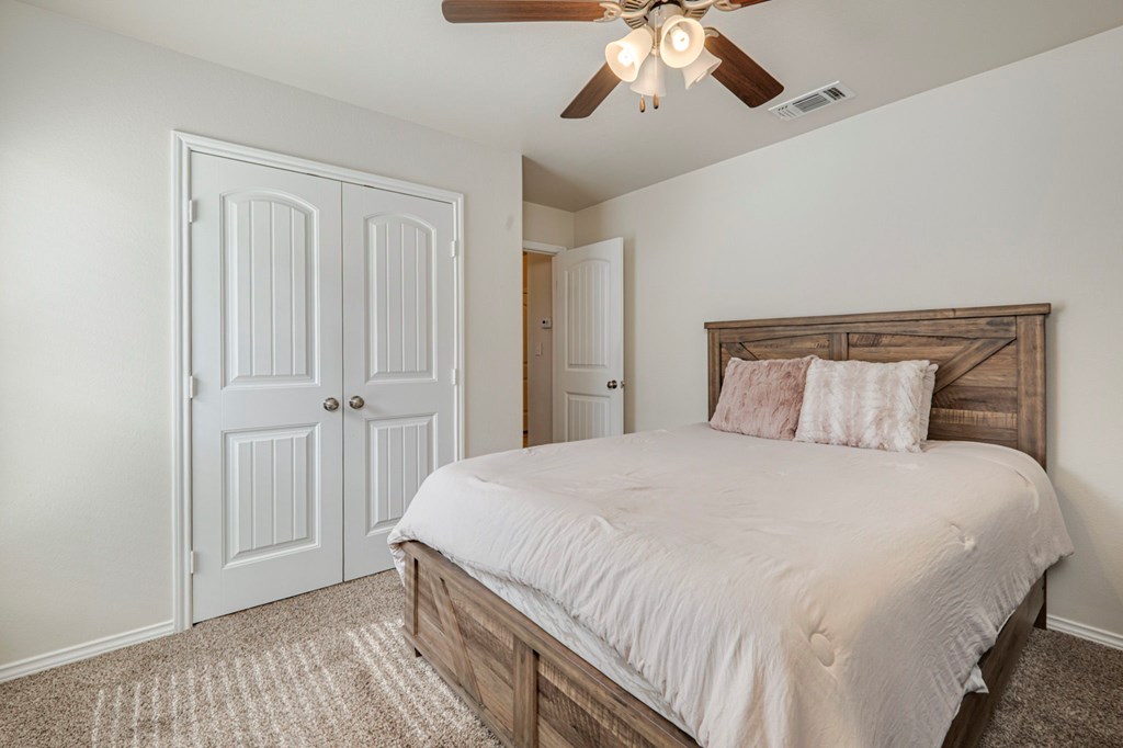 1008 E 93rd St, Odessa, Texas image 25