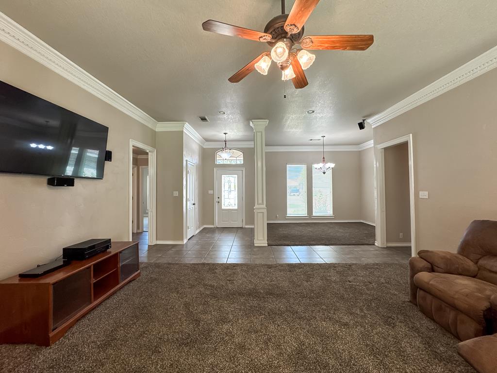 1304 NW 16th St, Andrews, Texas image 4